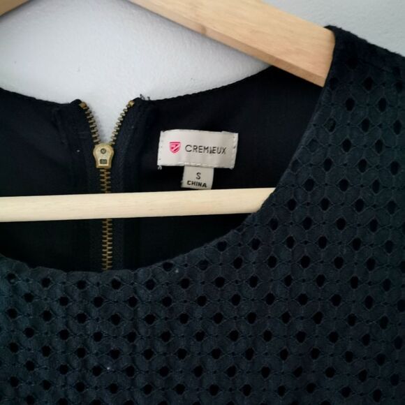 Cremieux fit and flare eyelet lace dress size S - Picture 5 of 6